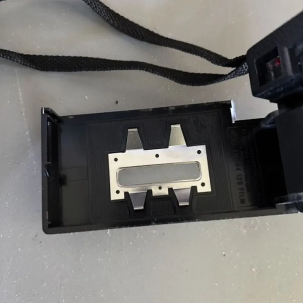 Kodak Instamatic X-25 Camera *Not Tested*